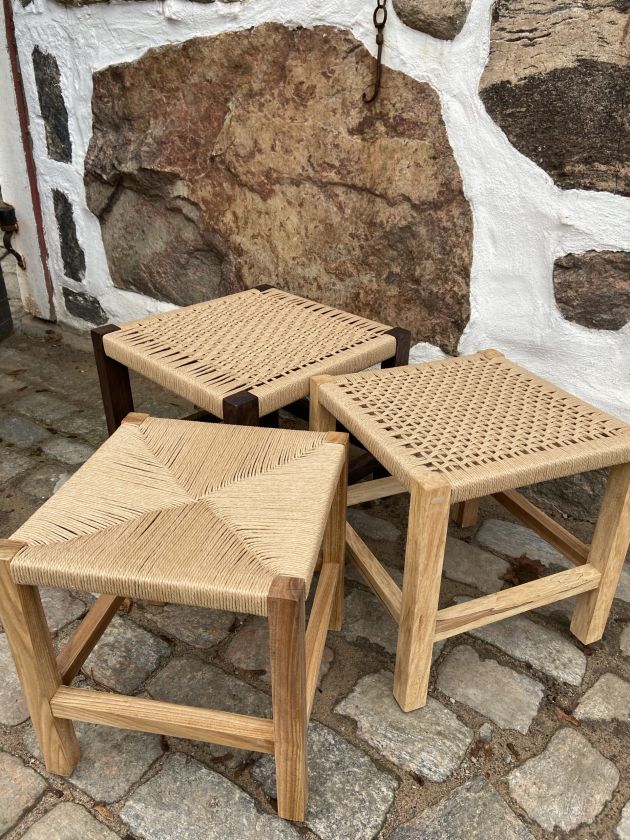 Pallar med papperssnöre